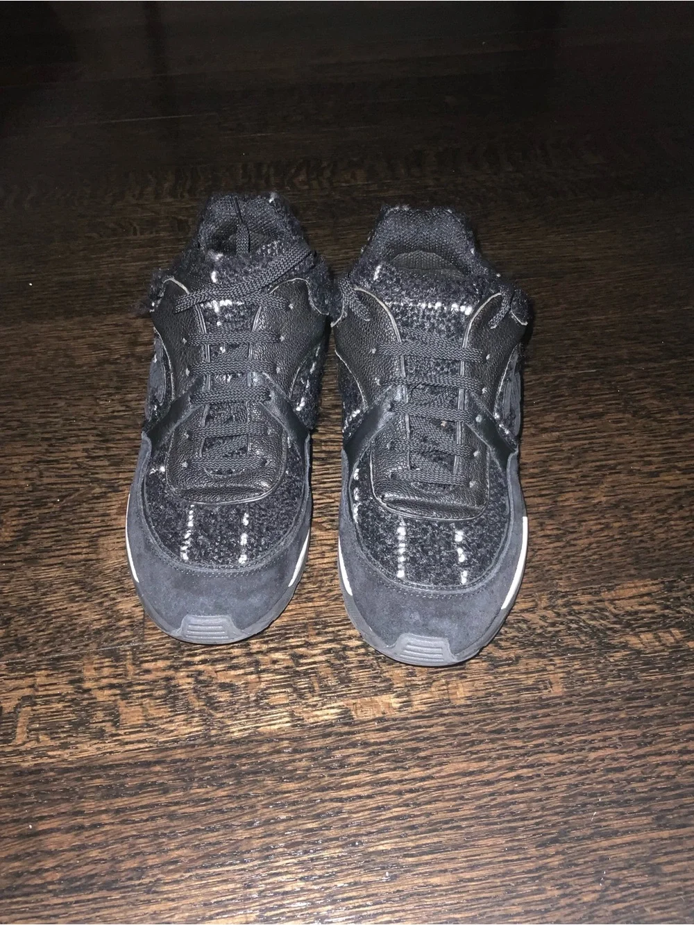 Chanel Black woman’s Fashion Sneakers with Quilted Texture